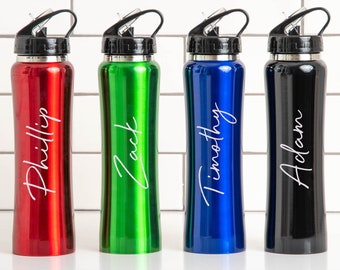 Personalisierte große Name Sport Stil Thermoskanne Wasserflasche Metall Geschenke Ideen für Schulanfang Kinder Kinder Gym Fußball PE P.E Jungen Mädchen