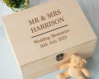 Personalised Wooden Keepsake Box Wedding – Custom Engraved Memory Chest, Couples Names and Date, Small Medium Large Gift for Bride Groom