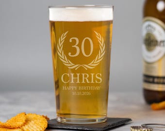 Vaso de cerveza personalizado con escudo de cumpleaños grabado con láser, regalo ideal para él, 18, 21, 30, 40, 50 años, regalo para padre e hijo.