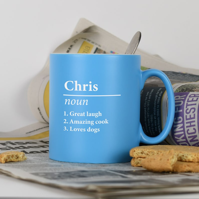 Définition du nom personnalisé Mug en satin gris gravé au laser Idées cadeaux Cadeaux pour maman Papa Anniversaire Noël Fête des mères des pères image 5