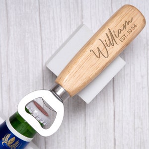 Personalisierte hergestellt Flaschenöffner Holzgriff Geschenke Ideen für Geburtstag Weihnachten Vatertag Herren Dad Damen Mama