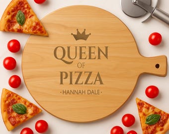Personalised Queen Of Pizza Large Round Pizza Board & Handle Chopping Gifts Ideas For Birthday Christmas Fathers Day Lover Lovers New Home