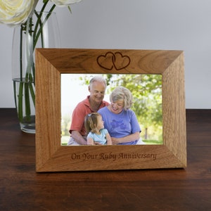 Ruby Anniversary Wooden Photo Frame 6x4 7x5 Landscape Gifts Ideas For Ruby Wedding Anniversary 40th
