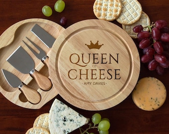 Personalised Queen Of Cheese Board Gift For Her Mum Birthday Christmas Anniversary Charcuterie Wooden Board Any Name Cheese Lover