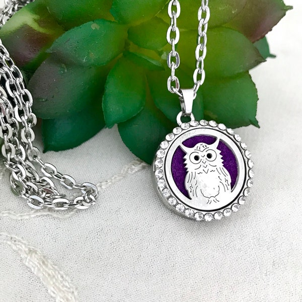 Aromatherapy Necklace , Owl Essential Oils Locket, Diffuser Necklace