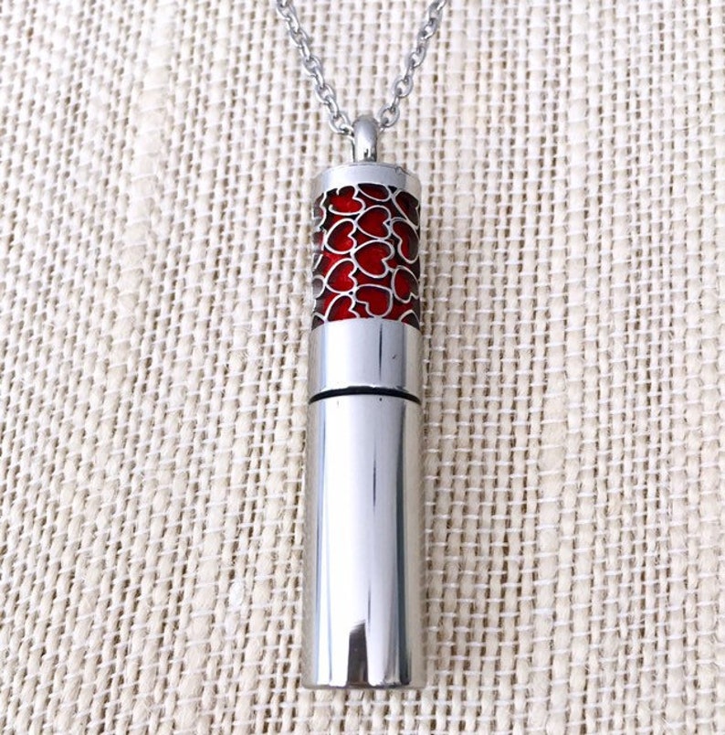 Cylinder Shape Diffuser Pendant Hearts Essentials Oils Locket Aromatherapy Necklace New
