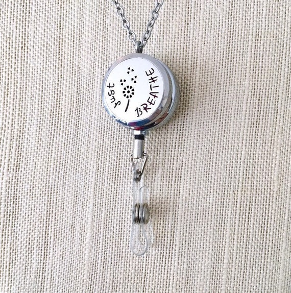 Necklace Aromatherapy Locket Badge Reel Holder Essential Oils Clip On ID Card Clip Diffuser