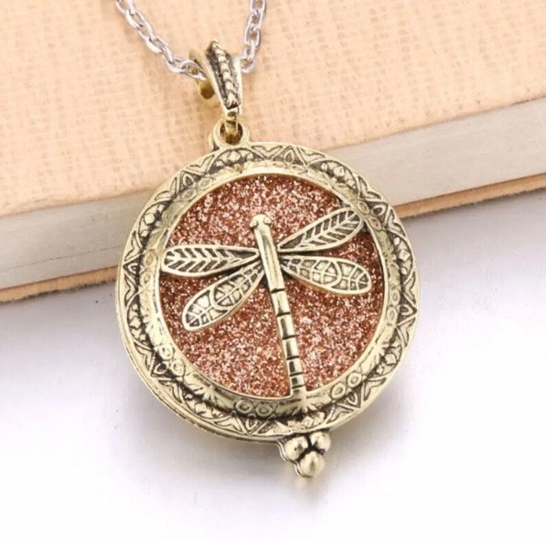 Aromatherapy Necklace, Bronze Diffuser Locket, Flower Essential Oils Necklace, Perfume Locket, Scented Necklace dragonfly