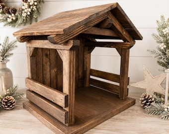 Ready to Ship...Mid size stable/crèche , Christmas stable, nativity scene stable, display holiday stables, solid wood crèche