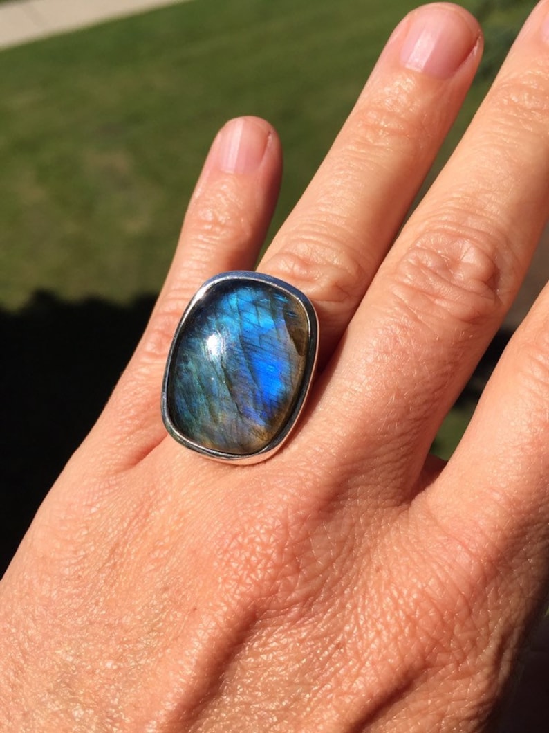 solid sterling silver ring Gifts for her Gemstone and silver ring.Labradorite and sterling silver ring Labradorite ring Ring Size 6.25