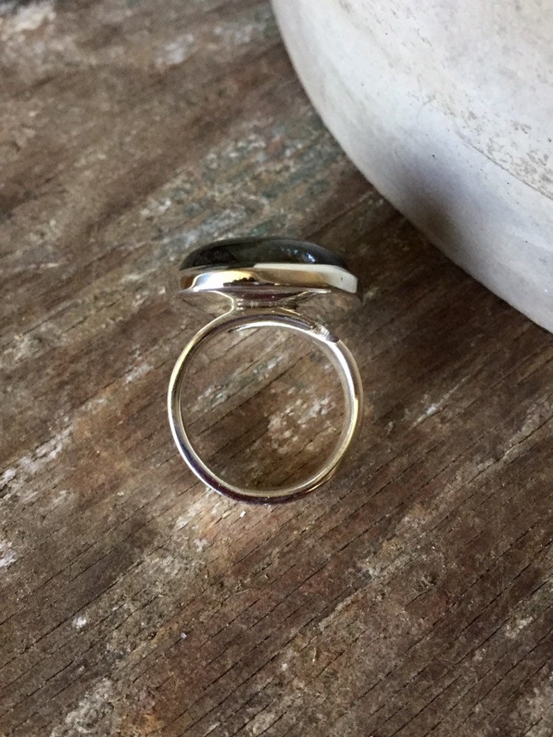 solid sterling silver ring Gifts for her Gemstone and silver ring.Labradorite and sterling silver ring Labradorite ring Ring Size 6.25