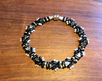 Black and White Usonia Wrap Bracelet