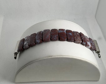 Rött blixtljus Jasper anpassningsbart pärlbelagt Apple Watch-armband