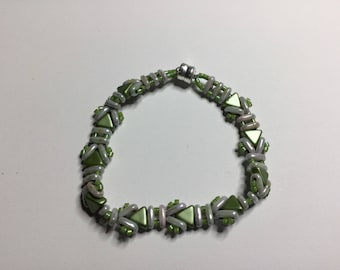 Green and White Usonia Wrap Bracelet