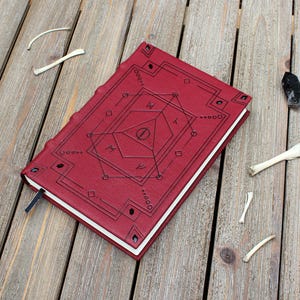 Handmade leather bound journal that looks like a grimoire. Great for DnD players, witches, and fantasy lovers, commonplace book
