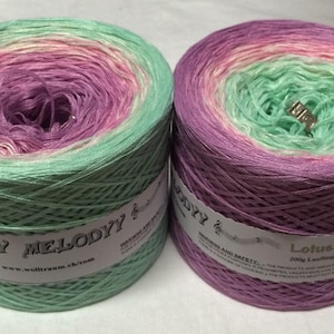 Lotus - 4 Ply Yarn - Gradient Yarn - Crochet Yarn - Knitting Yarn - Melodyy by Wolltraum - Green Yarn - Purple Yarn - Ombré Yarn - Hand tied