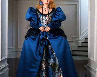 Couture Royalty Bridgerton Queen 18th century Robe a la Francais, puffingärmel, Juwelen, Marie Antoinette, Satinblumenhochzeitsballkleid