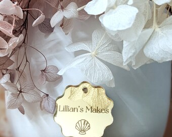 Etiquetas onduladas de acrílico con efecto espejo dorado personalizadas: etiqueta personalizada cortada a láser (30 x 31 mm)