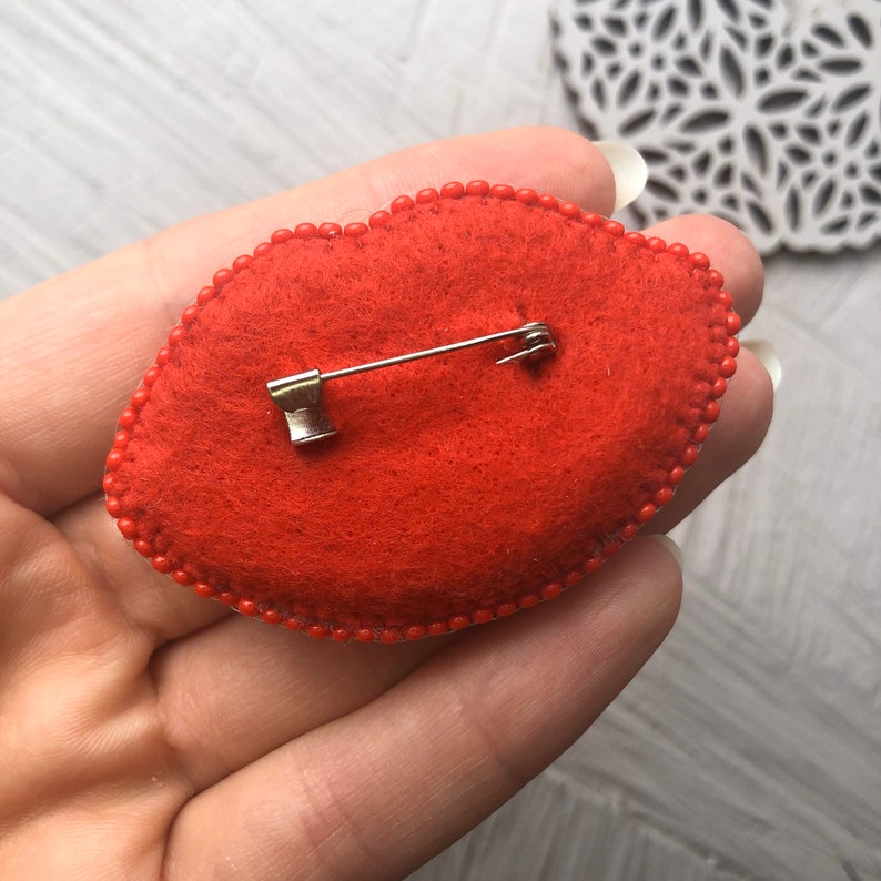 Red lips brooch for women 21th birthday gift Beaded wine red kiss brooch Blue lips pin beads Trendy jewelry Beadwork blue brooch Reel cute