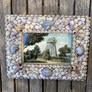 Cartolina antica Falmouth Massachusetts (Cape Cod) in cornice di conchiglie fatte a mano