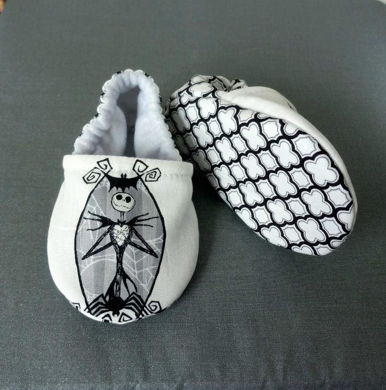 Nightmare Before Christmas Baby Shoes, Jack and Zero, Handmade imagen 3