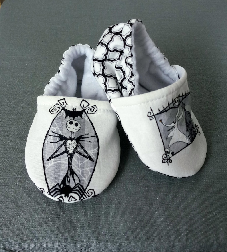 Nightmare Before Christmas Baby Shoes, Jack and Zero, Handmade imagen 1
