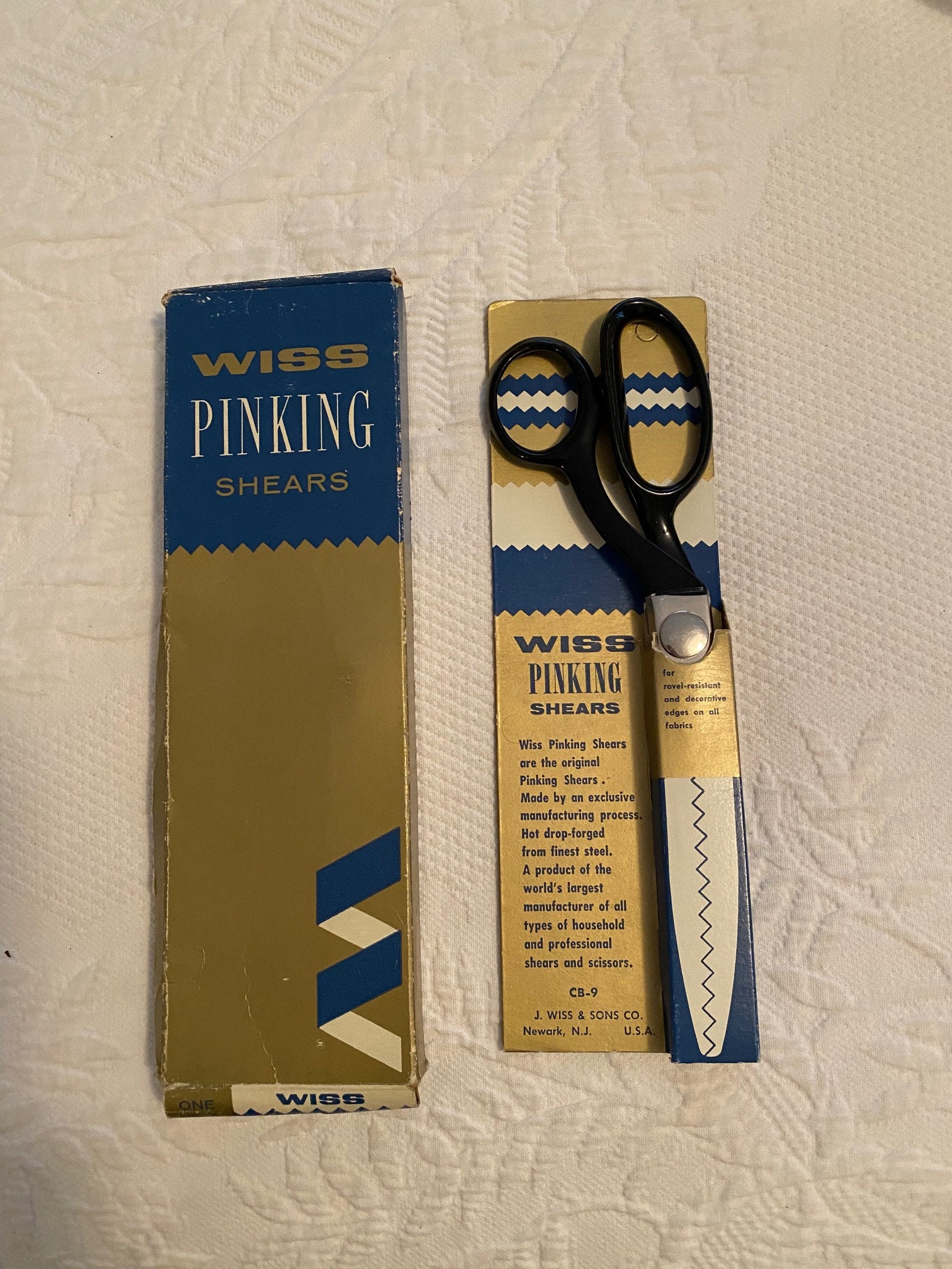 Vintage 1950 Wiss Pinking Shears Scissors 7 1/2 Model CC-7