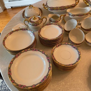 Conjunto parcial de porcelana de Limoges