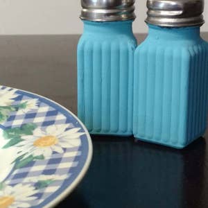 Salt and pepper shakers with chalk paint image 1