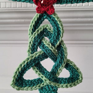 Celtic Garland, Christmas Garland, Crochet Garland, Crochet Christmas Decor, Crochet Ornament, Celtic Ornament, Christmas Tree Garland