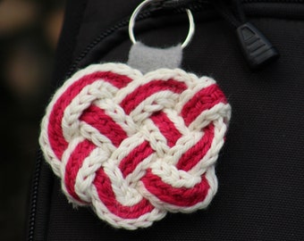 Crochet heart, celtic heart, celtic knot heart, Woven heart, Celtic decoration, Celtic ornament, Heart ornament, Heart keyring