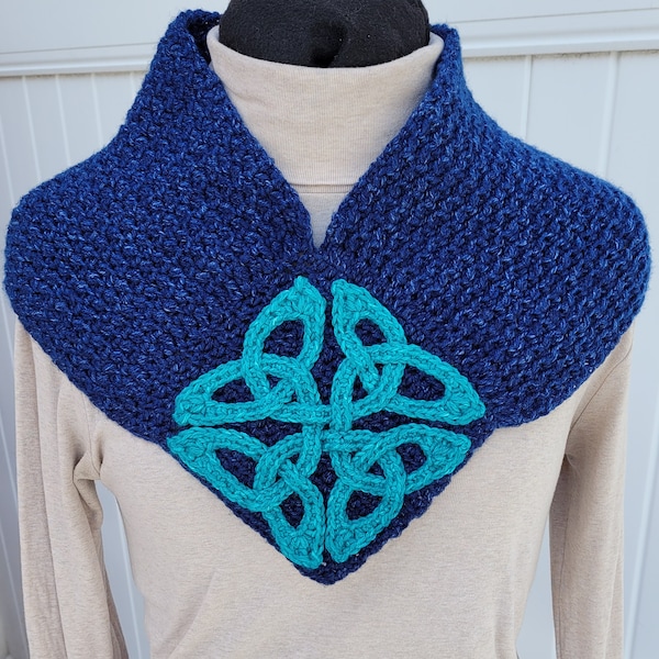 Celtic Cowl, Celtic Crochet, Crochet Cowl, Celtic Knot Scarf, Celtic Knot, Cowl, Easy crochet cowl, Irish Cowl, Irish Scarf