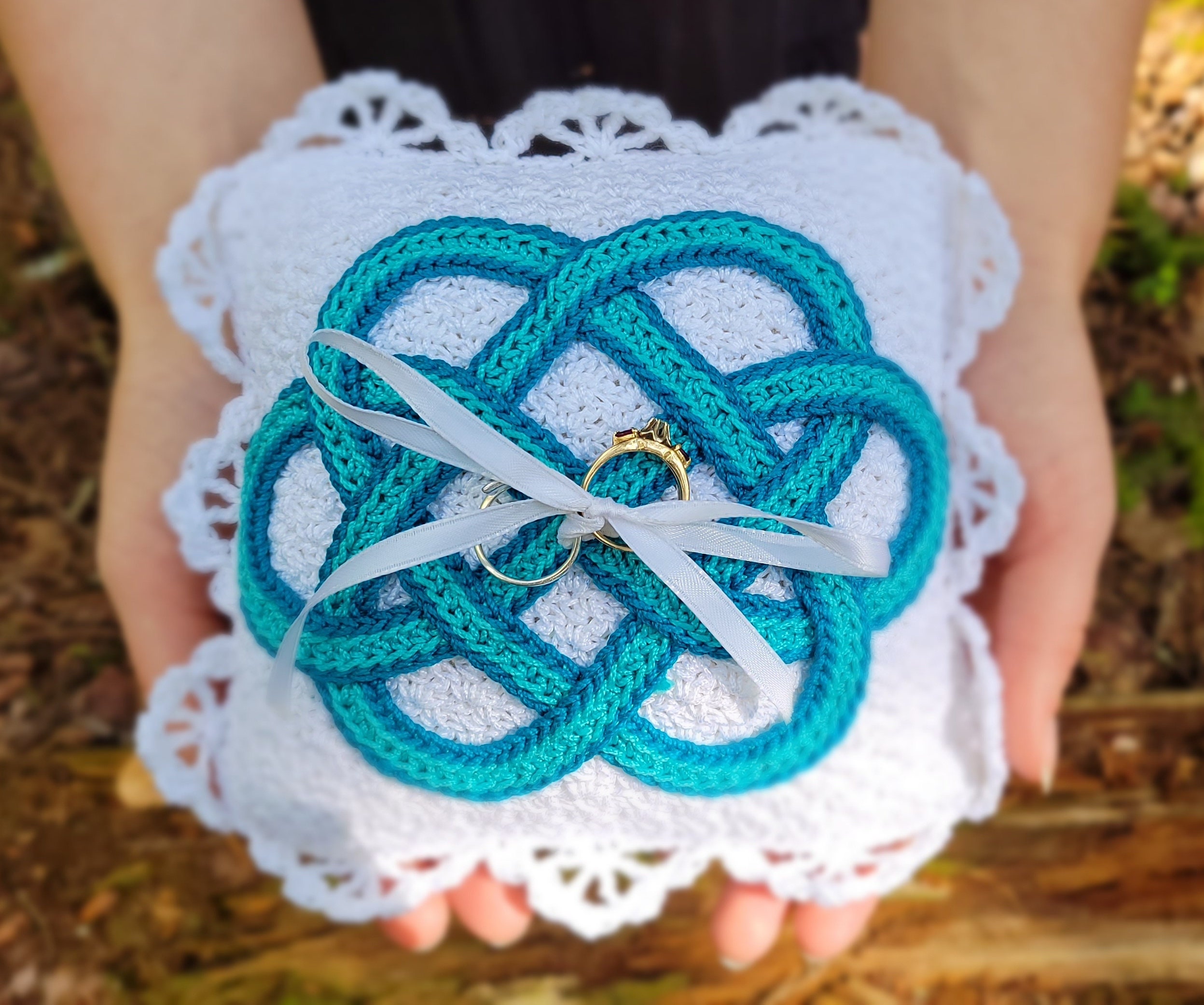 Ring Bearer Pillow, Celtic Pillow, Crochet Wedding, Celtic Ring