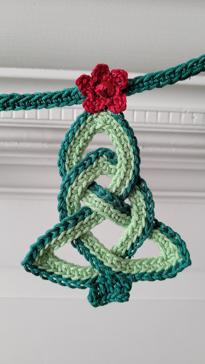 Celtic Garland, Christmas Garland, Crochet Garland, Crochet Christmas Decor, Crochet Ornament, Celtic Ornament, Christmas Tree Garland image 3