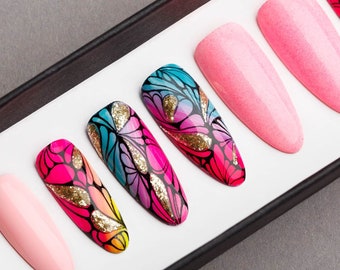 Uñas tropicales con purpurina • Uñas de gel abstractas pintadas a mano