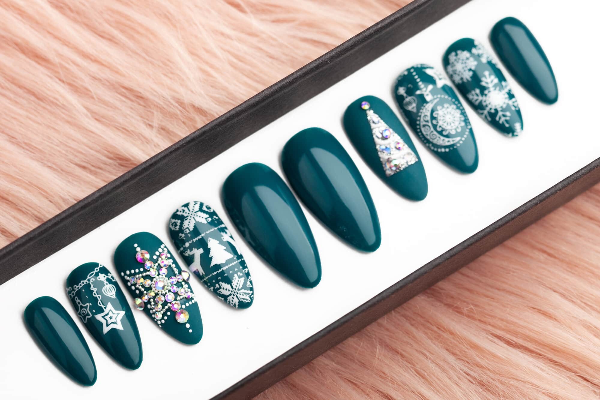 Green Christmas Press on Nails With Rhinestones Winter Nails - Etsy