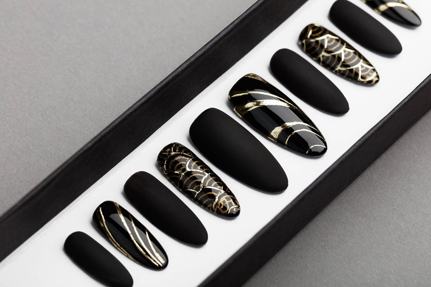 Black & Gold Abstraction Press on Nails Black Pattern Hand - Etsy