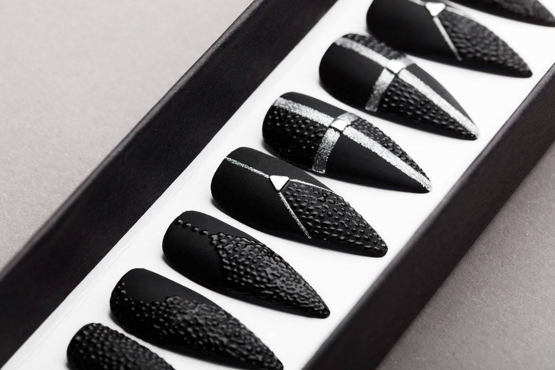 Black Drops Press on Nails Black Nails Handpainted Nail Art Fake Nails False Nails Mattee Nails