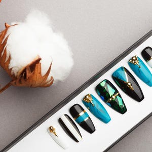 Fabulous Turquoise Press on Nails Fake Nails False Nails Glue On Nails Shattered Glass Handpainted Nail Art image 2