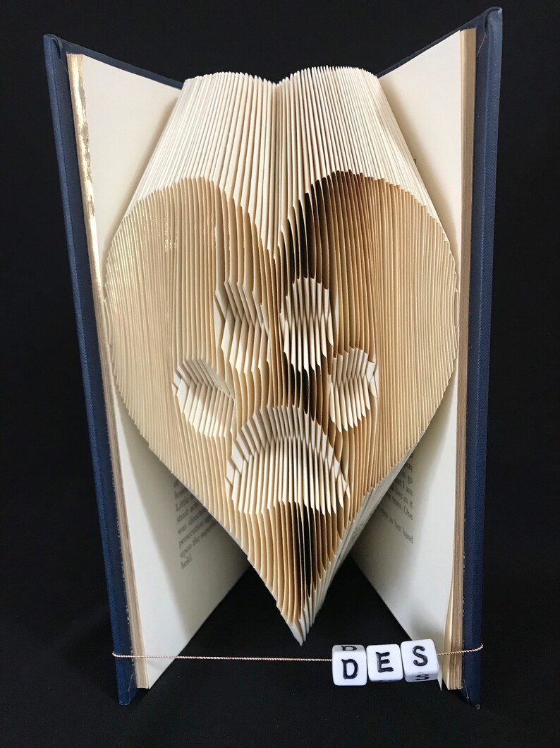 Folded Book Art-Paw Inside Heart-Unique Gift-Hand Made Gift-Gift for Dog/Cat Lover-Dog Walker Gift Veterinarian Gift-Dog sitter Gift image 3