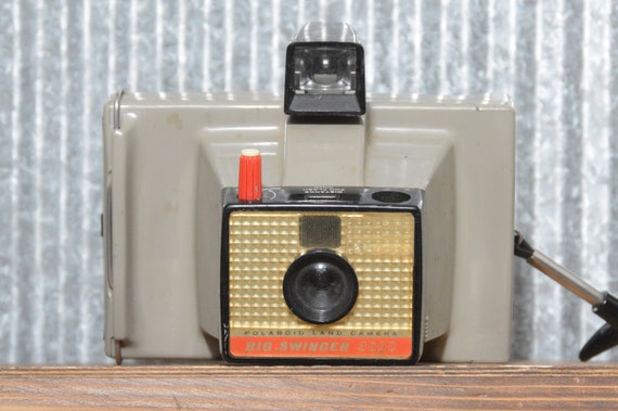 Vintage Polaroid Big Swinger 3000 Land Camera Instant Film