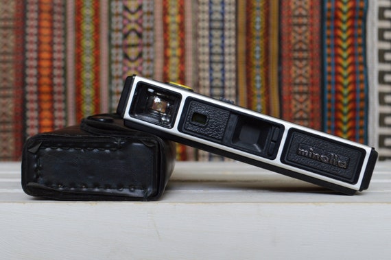 Minolta Pocket Autopak 70 フィルムカメラ Minolta Pocket Autopak 70 Pocketkamera Kamera | eBay