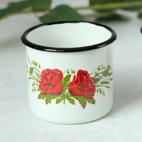 Soviet vintage aluminium enamel mug Vintage mug enamelware white enamel cup with red poppy flowers farmhouse kitchen Country decor 80's USSR