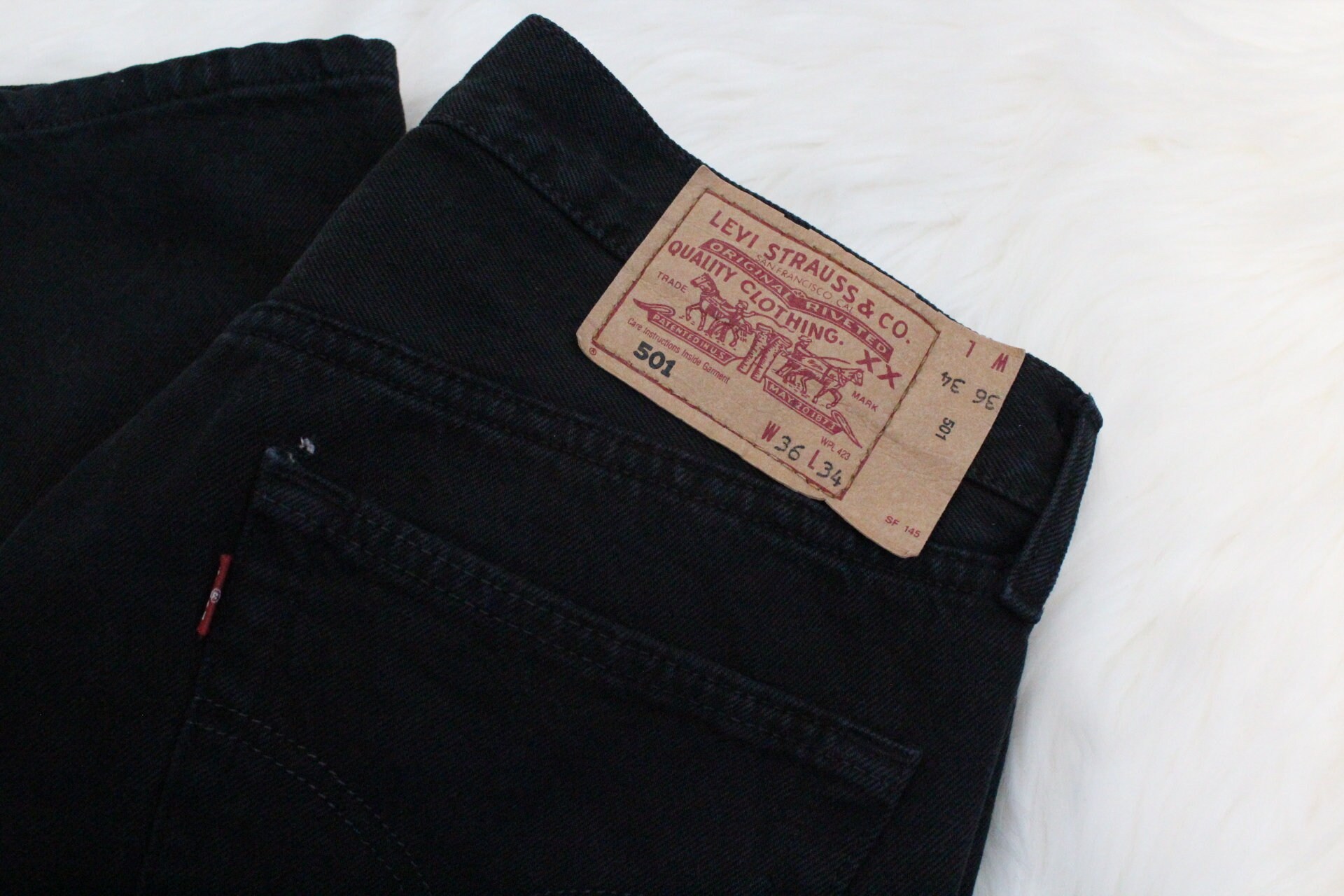 メンズ 90s USA Vintage Levis 501 W33 L32