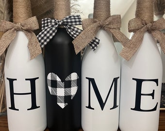 Black and White Farmhouse Decor | Modern Farmhouse | Buffalo Plaid | Home Decor