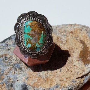 Vintage Arizona Turquoise and Sterling Silver Ring