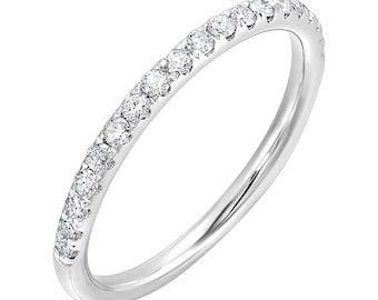 14k White Gold Timeless Sparkle Diamond Band Ring