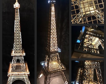 Eiffel Tower vector