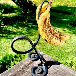 Banana holder/hanger