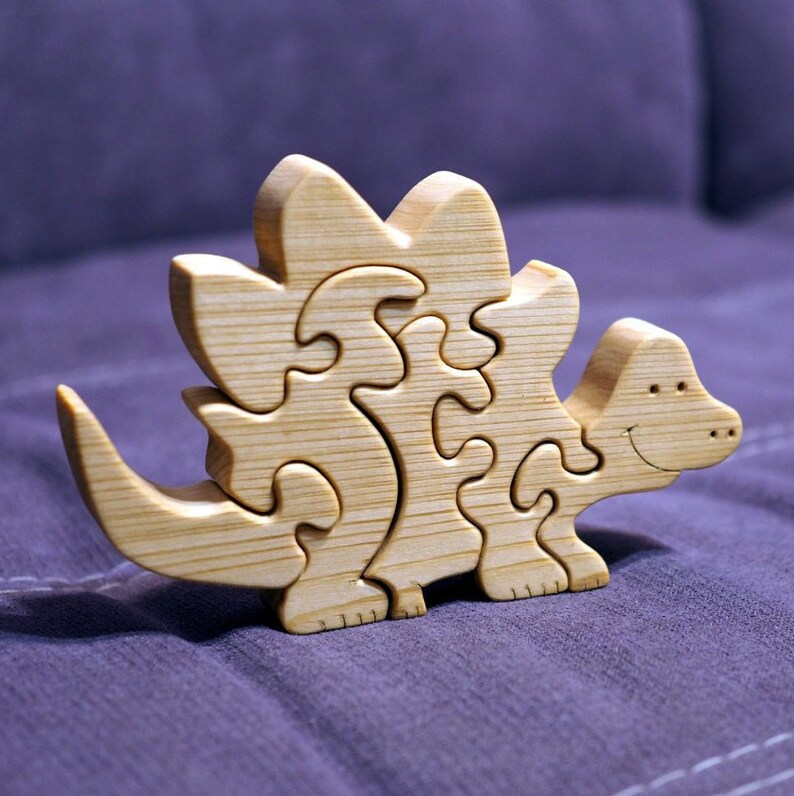 Rompecabezas de madera de dinosaurio juguete de dinosaurio de | Etsy